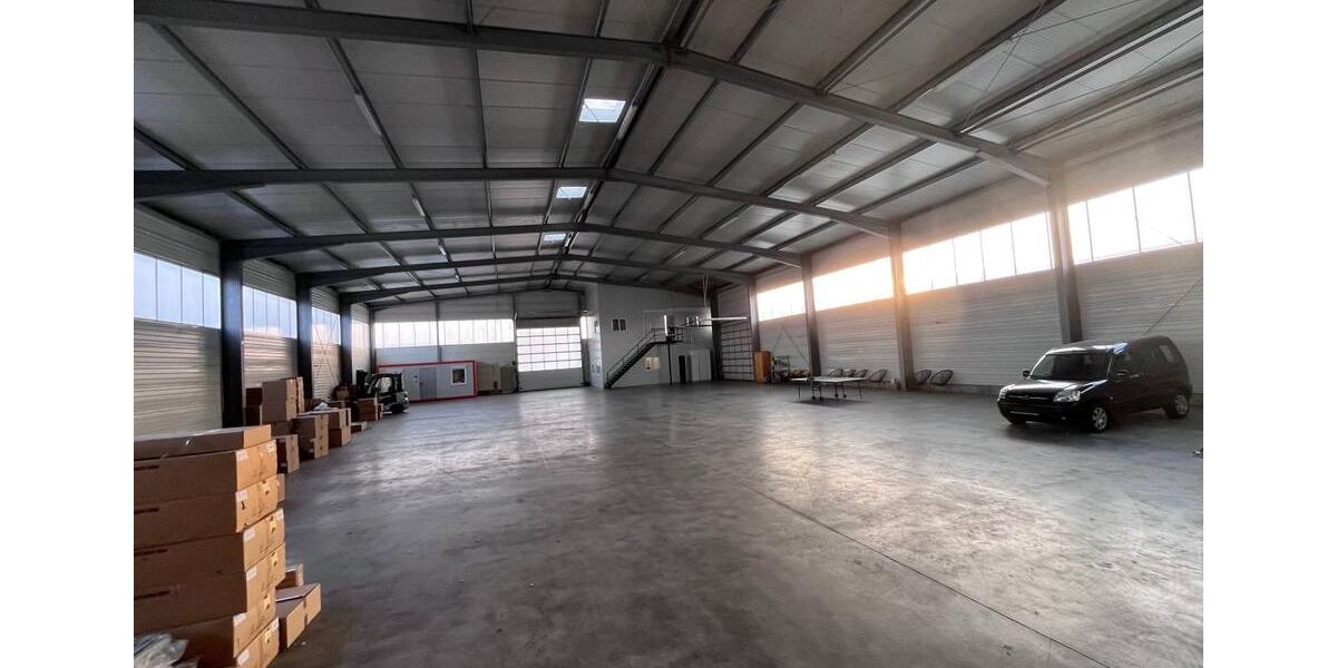 Lagerfläche bis 1000 m² in Öhringen – Nähe A6 zimmer