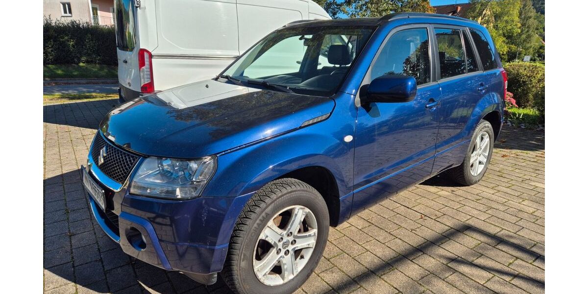 Suzuki Grand Vitara 111.000 km 6.900 € Backnang 71522