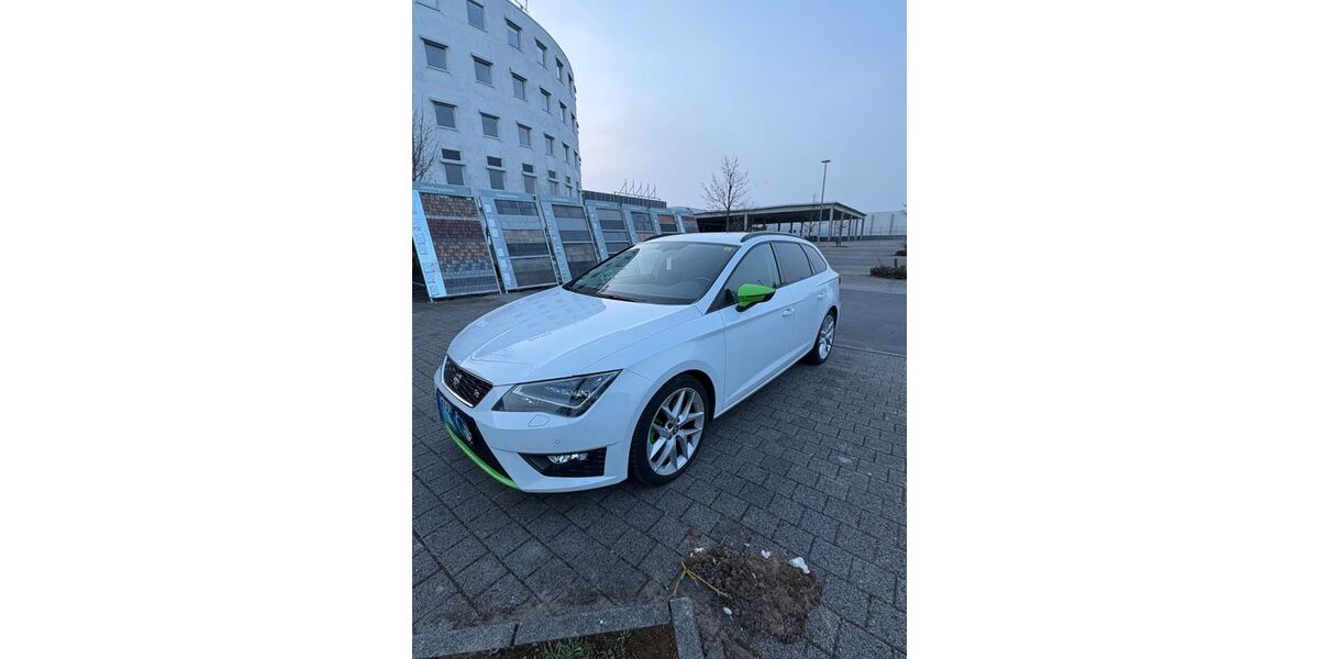 Seat Leon 124.000 km 12.700 &euro; Obersulm 74182