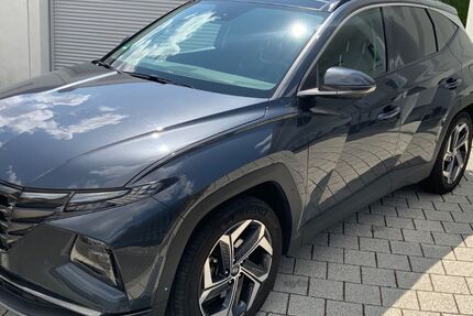 Hyundai TUCSON 61.500 km 26.250 &euro; Elztal 74834