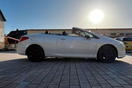 Peugeot 308 114.000 km 6.200 &euro; Langenbrettach 74243