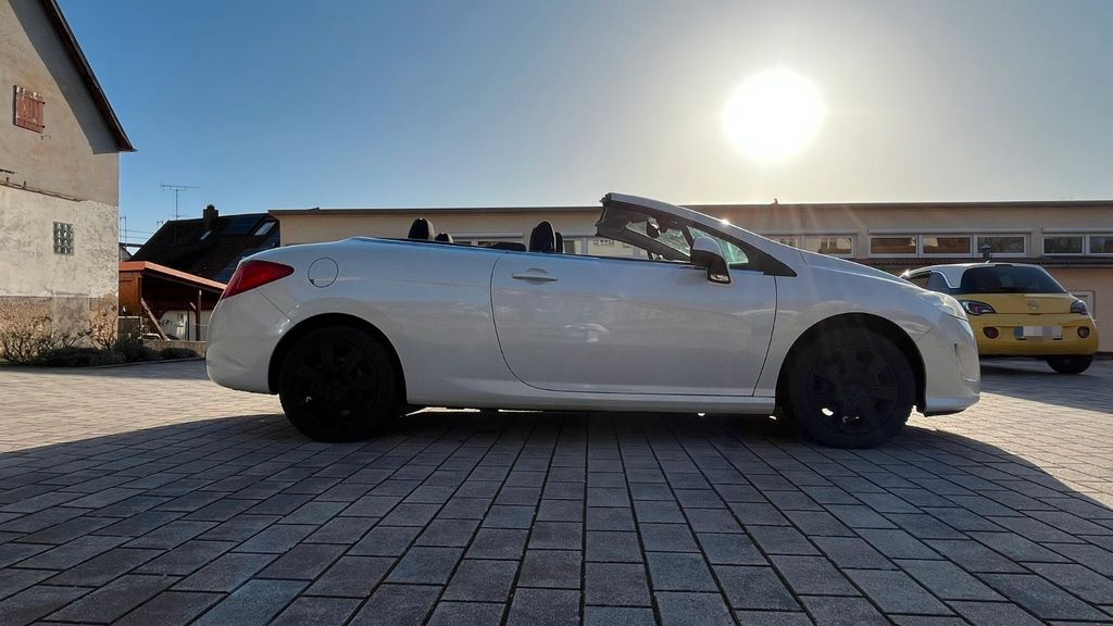 Peugeot 308 114.000 km 6.600 &euro; Langenbrettach 74243