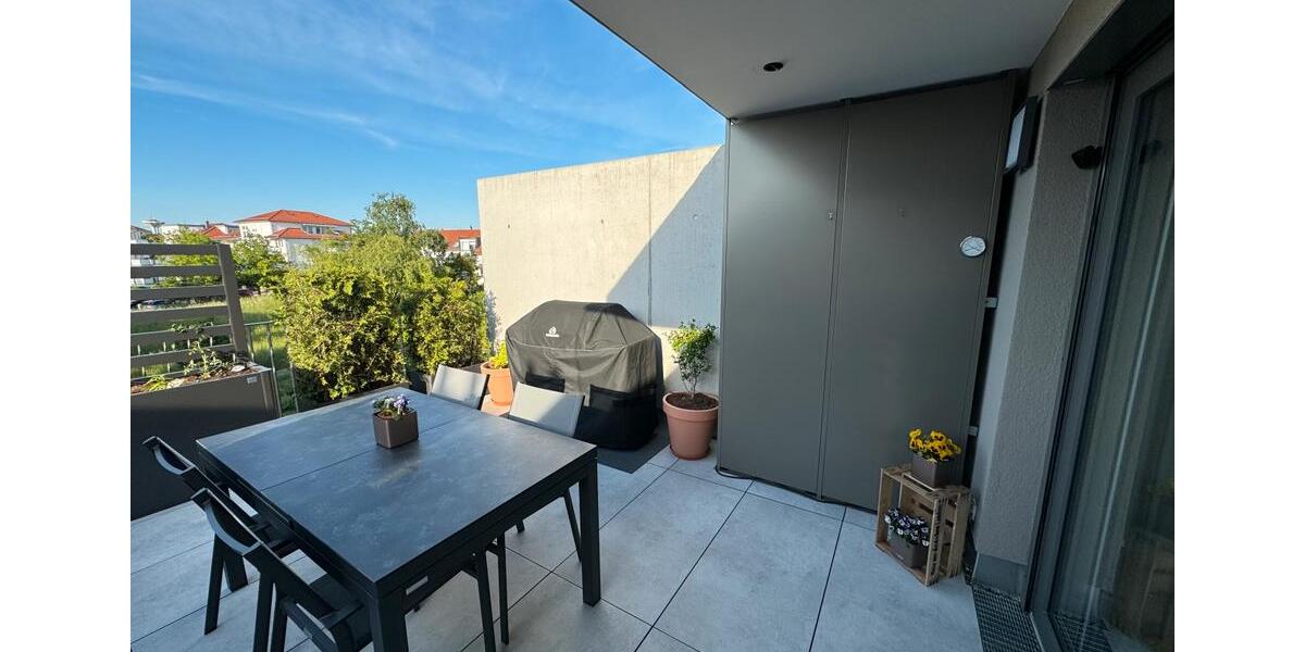 Exklusive Penthousewohnung mit 2 Dachterrassen und lux. Ausstatt. 3.5 zimmer