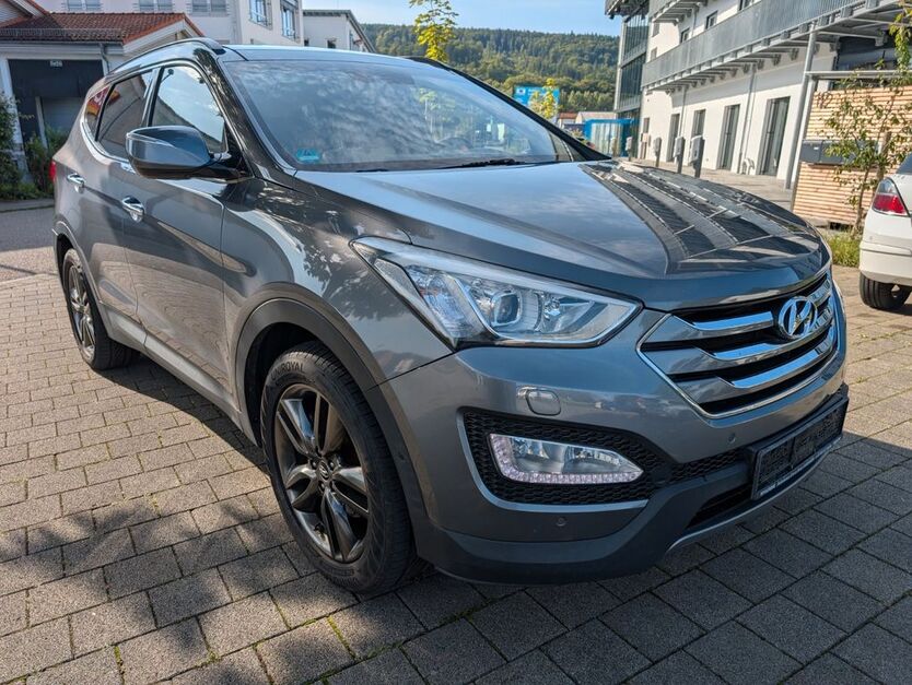 Hyundai SANTA FE 172.000 km 12.450 € Sulzbach an der Murr 71560