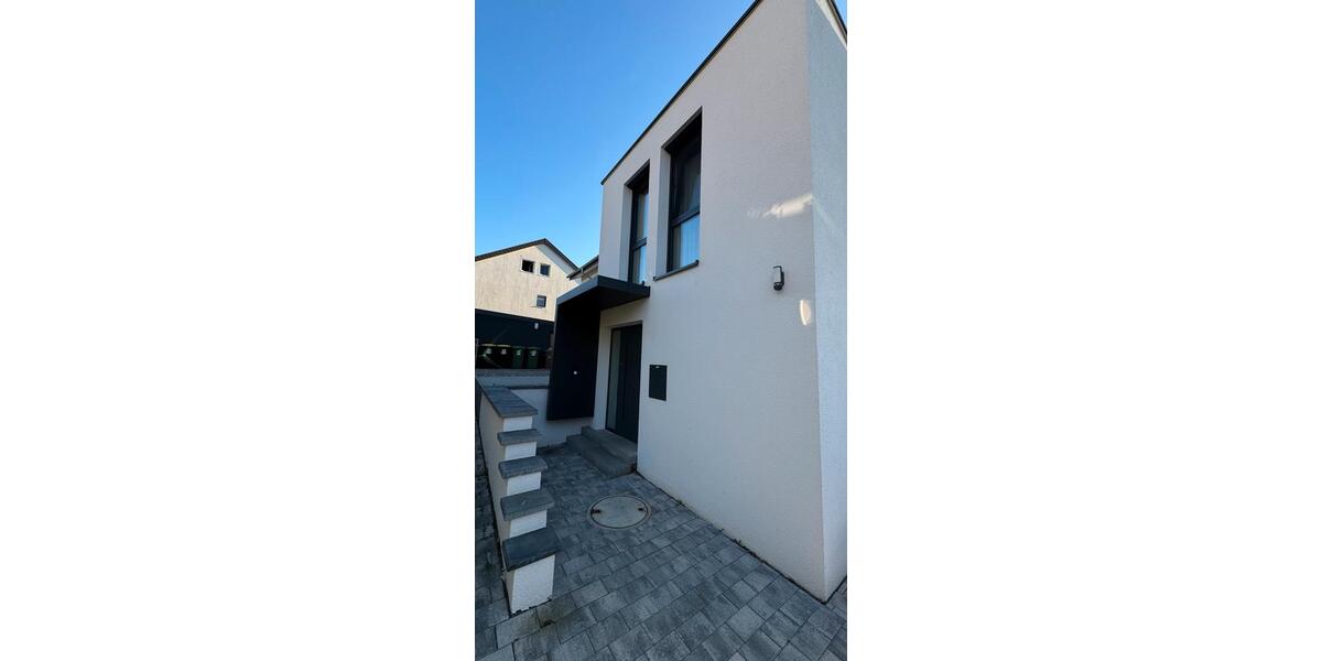 Doppelhaushälfte Sachsenheim - 5 Zimmer, 95 m&sup2;, 605.000&euro; | Angebot:27217684