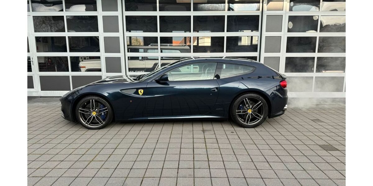 Ferrari FF 4.818 km 250.000 &euro; Heilbronn 74076