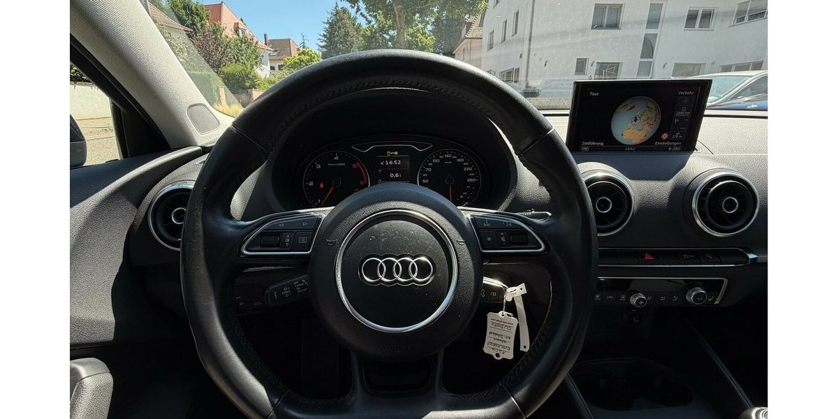 Audi A3 Limousine 2.0 TDI Navi Tempomat 162.000 km 10.990 &euro; Neckarsulm 74172