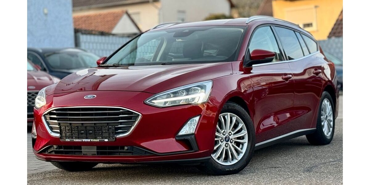 Ford Focus 48.728 km 16.490 &euro; Kirchardt 74912