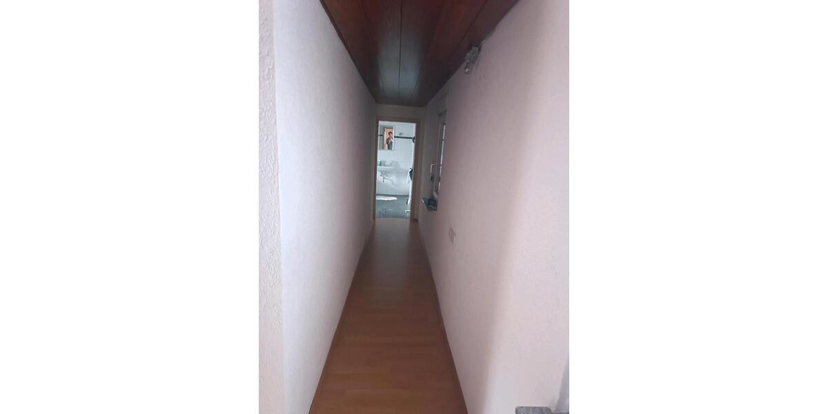 Maisonettenwohnung Flein - 6 Zimmer, 200 m&sup2;, 450&euro; | Angebot:26648277