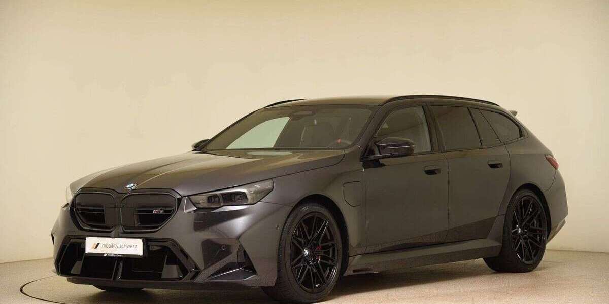 BMW M5 17.900 km 122.880 &euro; Ellhofen 74248