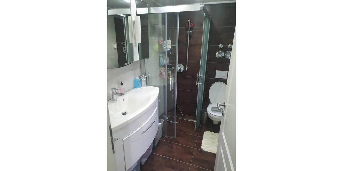 Doppelhaushälfte Vaihingen an der Enz - 6 Zimmer, 165 m&sup2;, 480.000&euro; | Angebot:26634550