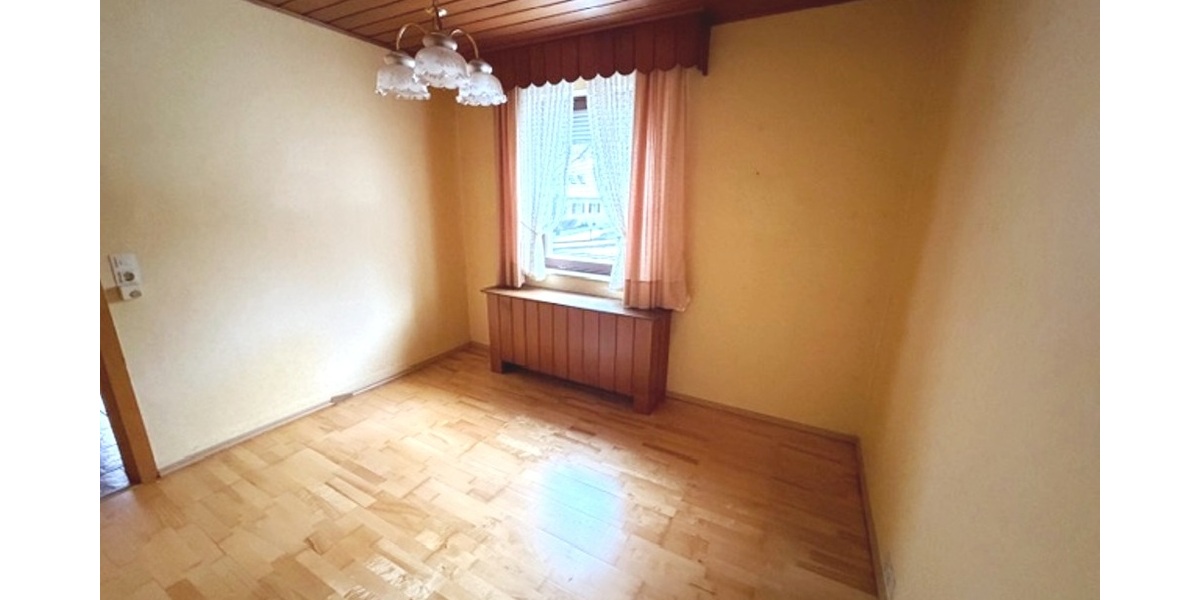 Stadtnah & unkompliziert: EFH in zentraler Marbacher Lage - Einfamilienhaus Marbach am Neckar Marbach | Angebot:24976626