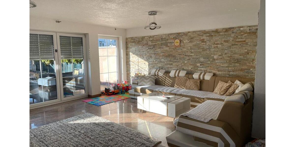 Doppelhaushälfte Bad Rappenau - 8 Zimmer, 213 m&sup2;, 530.000&euro; | Angebot:26830263