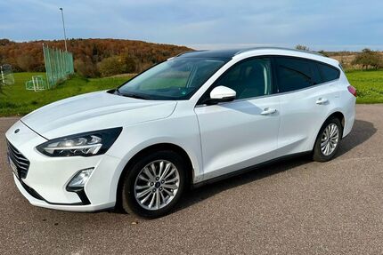 Ford Focus 124.000 km 13.990 &euro; Gundelsheim 74831