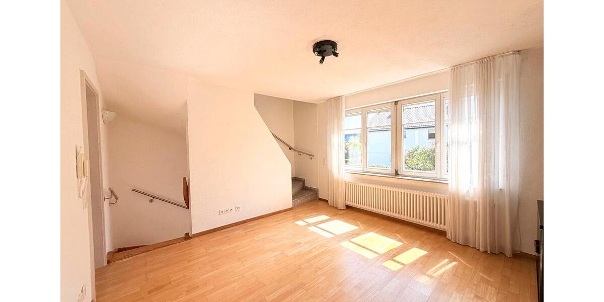 Etagenwohnung Kirchheim am Neckar - 4 Zimmer, 76 m&sup2;, 990&euro; | Angebot:26341195