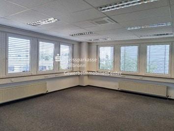 Renovierte Bürofläche im Industriepark 