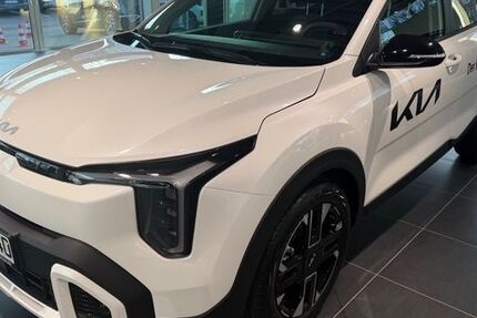 Kia Stonic 2.000 km 29.990 &euro; Ludwigsburg 71636