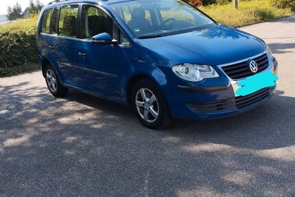 VW Touran 187.000 km 6.300 € Eppingen 75031