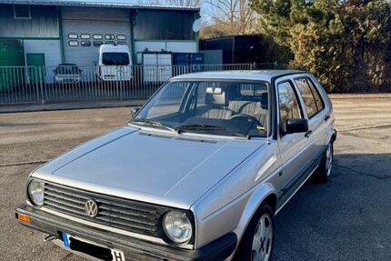 VW Golf 186.600 km 3.995 &euro; Vaihingen 71665