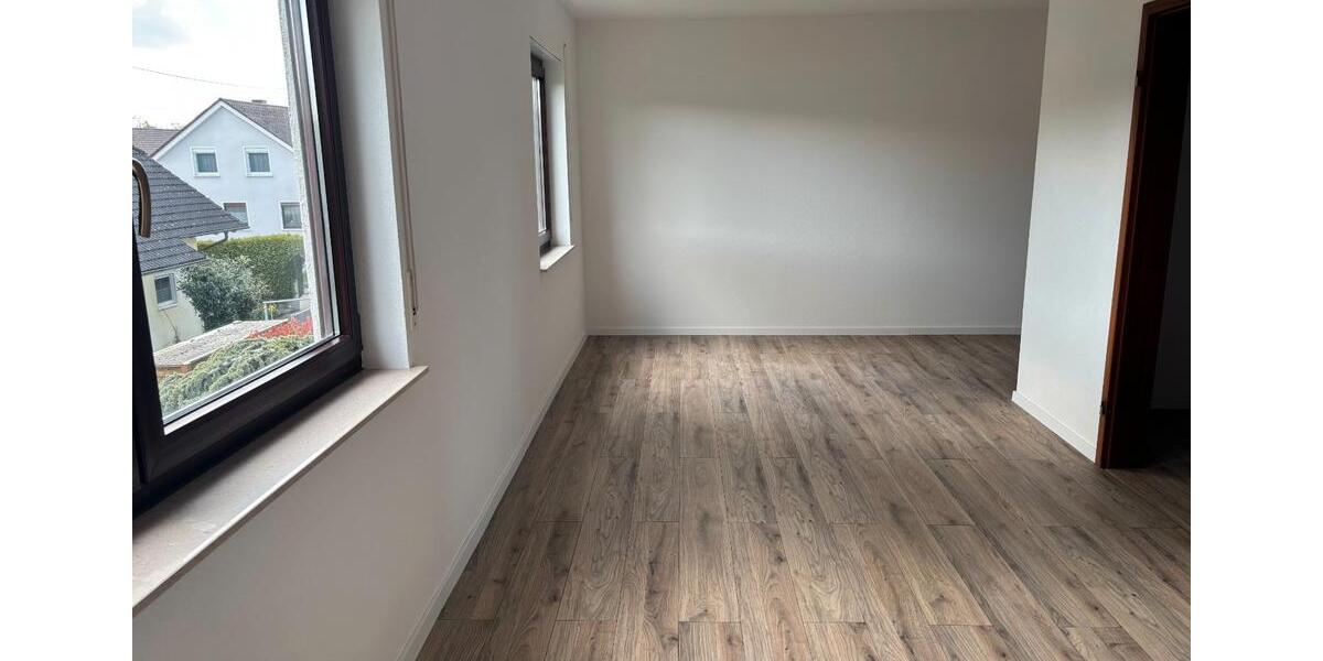 Einfamilienhaus Hardthausen am Kocher - 7.5 Zimmer, 150 m&sup2;, 1.575&euro; | Angebot:26337528