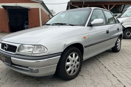 Opel Astra 35.650 km 2.999 &euro; Eppingen 75031