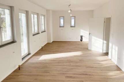 Wohnung zum Mieten in Aglasterhausen 950 € 90 m² 2 zimmer