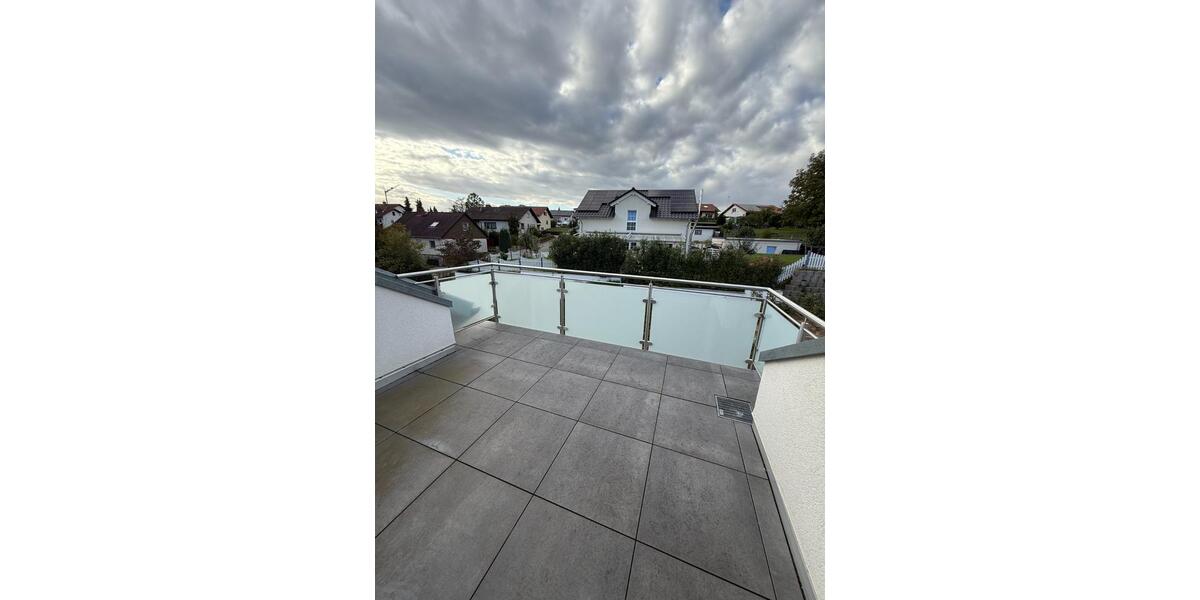 Dachgeschoßwohnung Sinsheim - 3 Zimmer, 87 m&sup2;, 419.000&euro; | Angebot:25122371