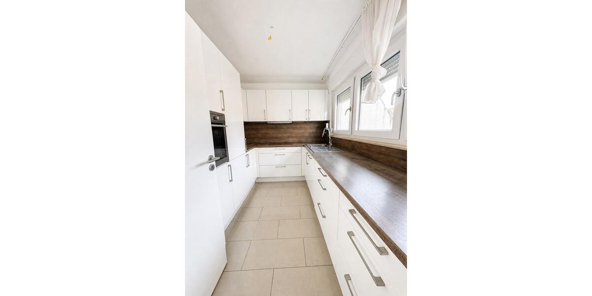 Etagenwohnung Walheim - 4 Zimmer, 92 m&sup2;, 1.650&euro; | Angebot:26448463