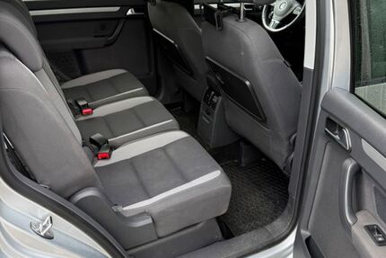 VW Touran 177.000 km 9.900 &euro; Heilbronn 74078