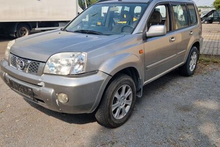 Nissan X-Trail 155.000 km 1.900 &euro; Gemmingen 75050