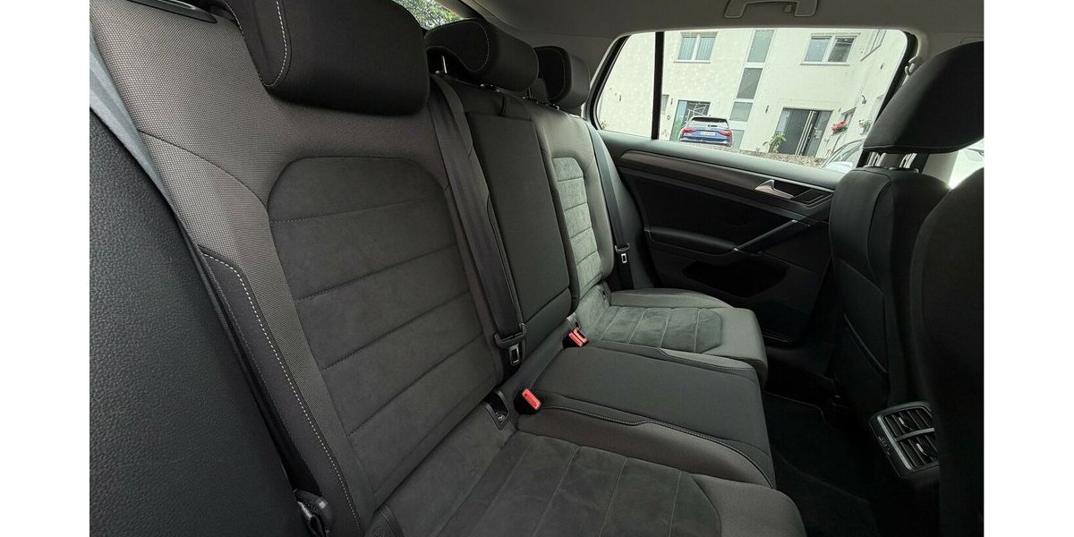 VW Golf VII Lim. 1.5 TSI DSG Navi Kamera 116.000 km 14.990 &euro; Neckarsulm 74172