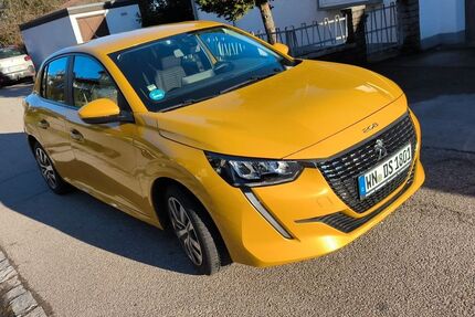 Peugeot 208 53.000 km 8.990 &euro; Spiegelberg 71579