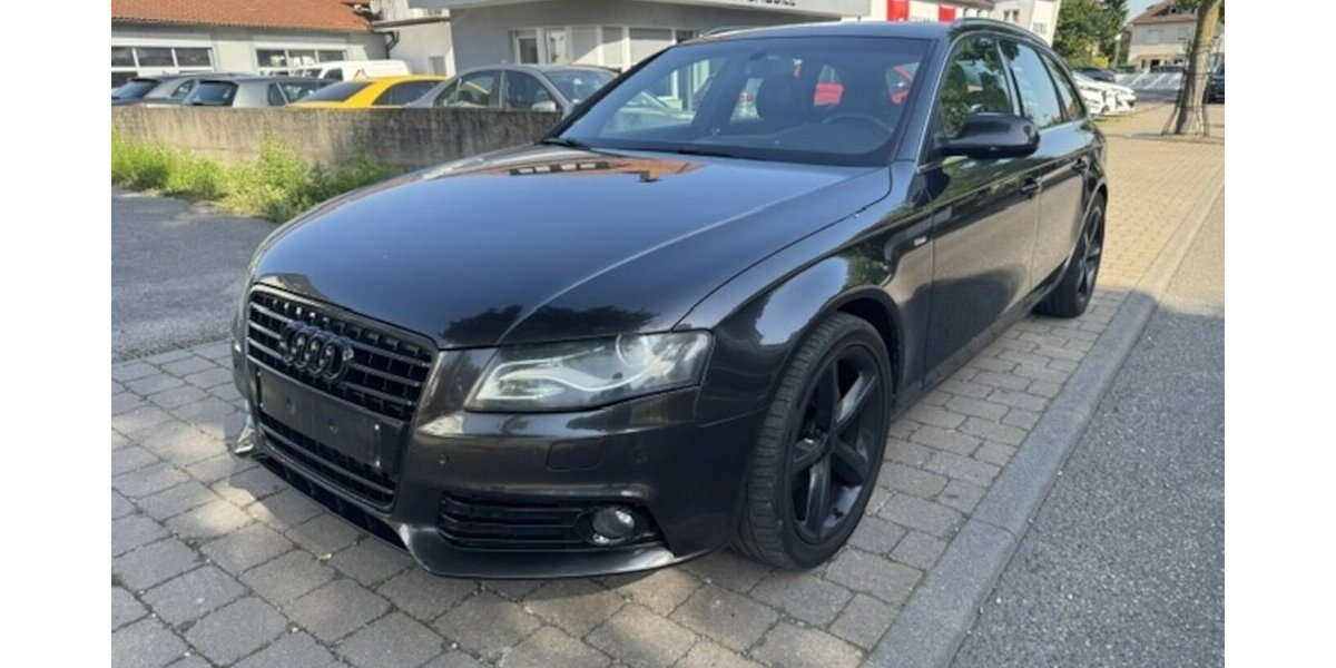 Audi A4 2.0 TDI S- line Sportpaket plus 268.000 km 5.490 &euro; Neckarsulm 74172
