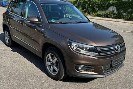 VW Tiguan 190.000 km 10.999 € Möglingen/Ludwigsburg 71696