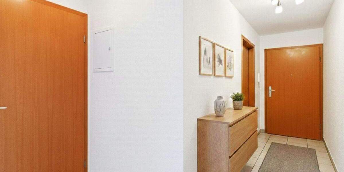 Etagenwohnung Ludwigsburg Pflugfelden - 2 Zimmer, 66 m&sup2;, 329.000&euro; | Angebot:24820796