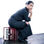 Carmela de Feo - Froschkönigin