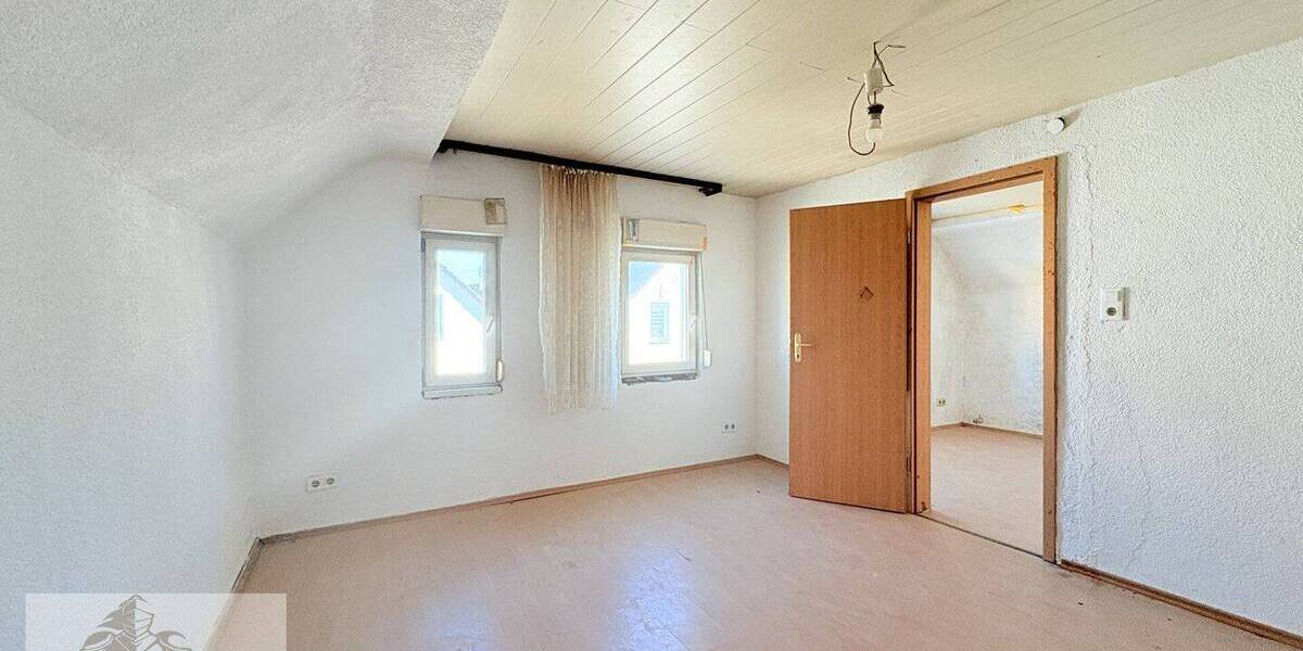 Doppelhaushälfte Heilbronn / Böckingen Böckingen - 4 Zimmer, 95 m&sup2;, 220.000&euro; | Angebot:26159817