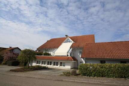 Haus Öhringen - 11 Zimmer, 274 m&sup2;, 1.250.000&euro; | Angebot:26689795
