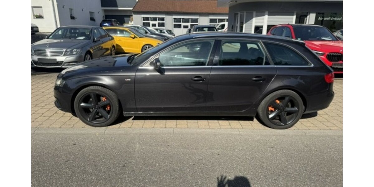 Audi A4 2.0 TDI S- line Sportpaket plus 268.000 km 5.490 &euro; Neckarsulm 74172