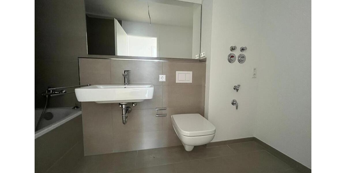 Etagenwohnung Bad Friedrichshall - 4 Zimmer, 98 m&sup2;, 1.403&euro; | Angebot:26068586
