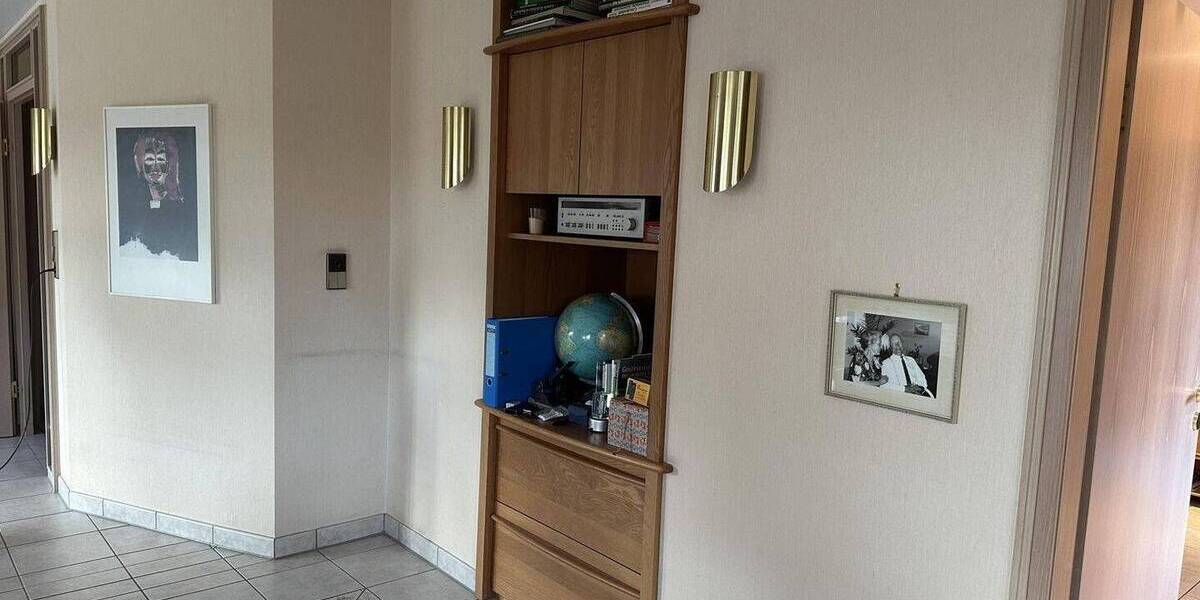 Großzügige barrierearme 3 Zimmer-Erdgeschoss-Wohnung mit Doppelgarage und großem Balkon 3 zimmer