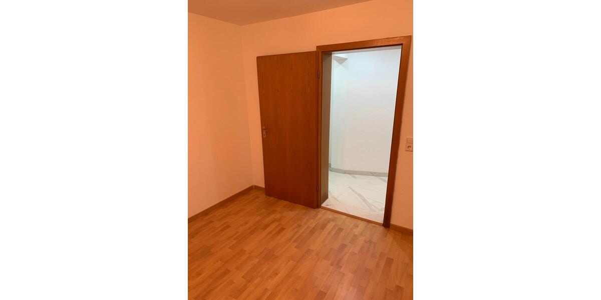 Etagenwohnung Vaihingen an der Enz - 2 Zimmer, 43 m&sup2;, 900&euro; | Angebot:23840340