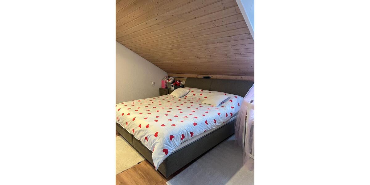 Etagenwohnung Ludwigsburg Hoheneck - 1.000&euro; | Angebot:25163217