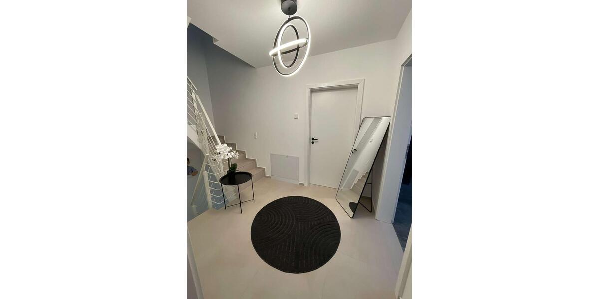 Doppelhaushälfte Kirchardt - 4.5 Zimmer, 130 m&sup2;, 1.650&euro; | Angebot:24715119