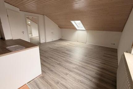 Wohnung Billigheim - 4 Zimmer, 78 m&sup2;, 850&euro; | Angebot:25160996