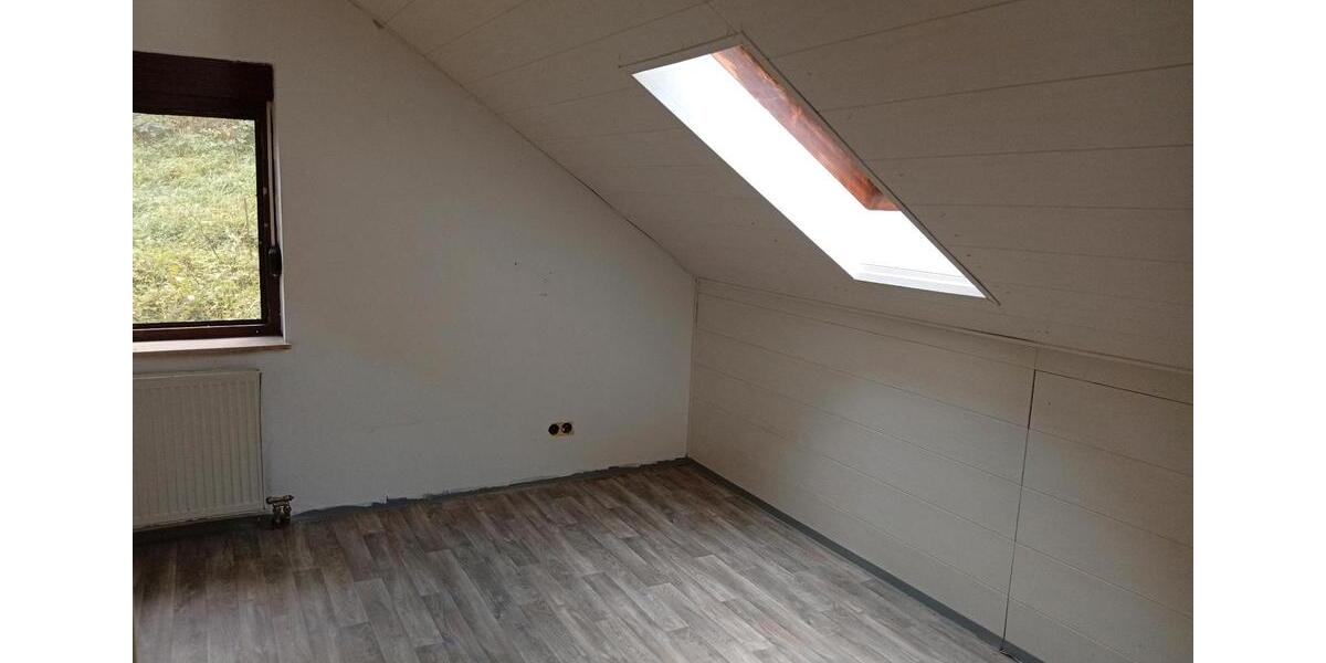 Einfamilienhaus Neuenstadt am Kocher - 6 Zimmer, 179 m&sup2;, 479.000&euro; | Angebot:23079735