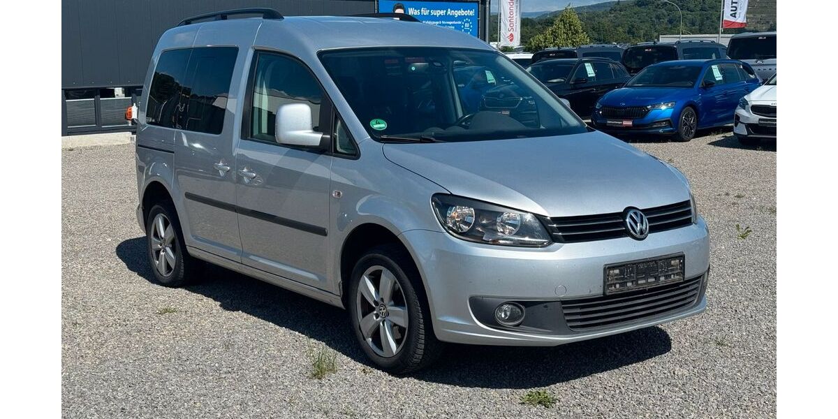 VW Caddy 144.000 km 8.900 &euro; Gundelsheim 74831