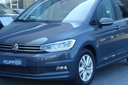 VW Touran 28.580 km 31.700 &euro; Vaihingen / Enz 71665