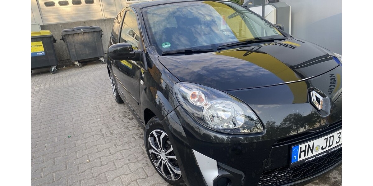 Renault Twingo 143.000 km 2.300 &euro; Heilbronn 74072