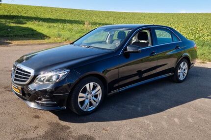 Mercedes E 220
